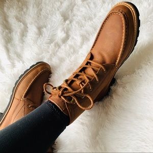 sperry ao lug boot